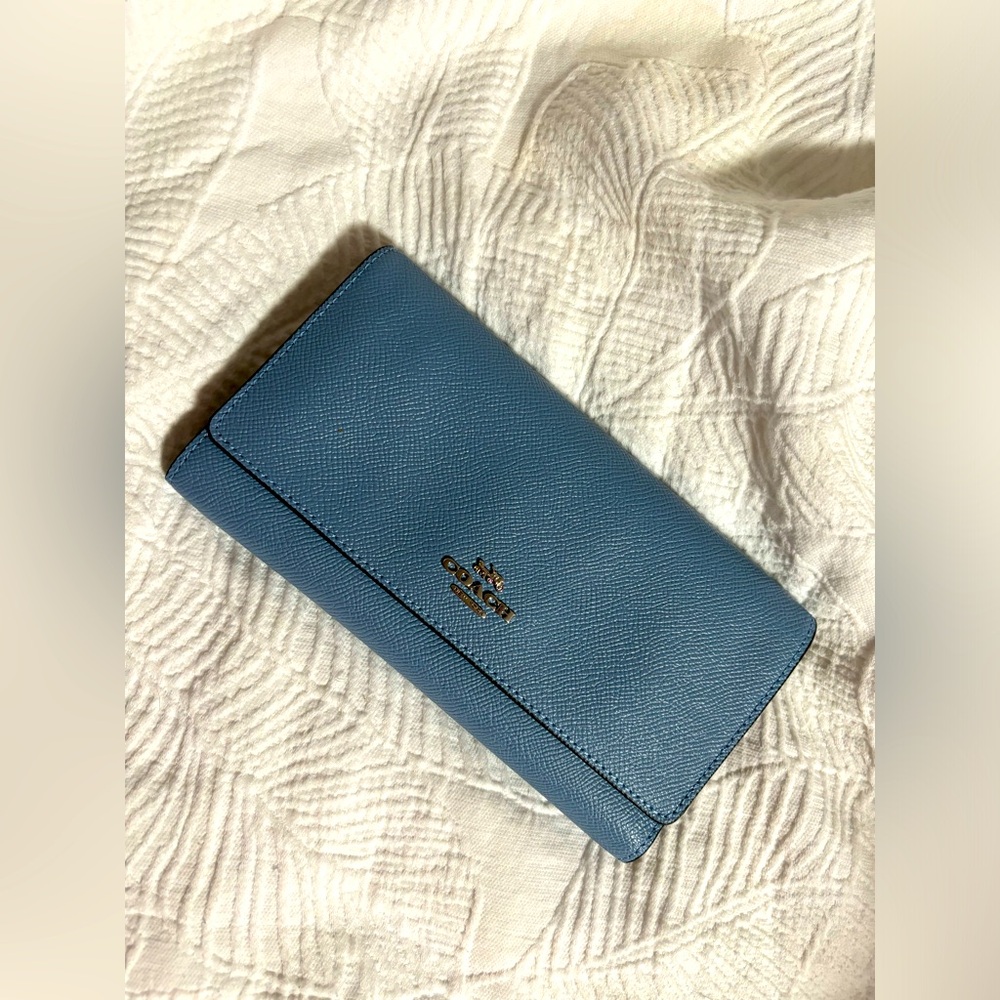Coach Slim Trifold Wallet in Blue